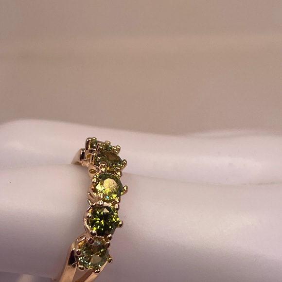 1.8ct PERIDOT 14k plated RING-size 7 - Picture 4 of 11